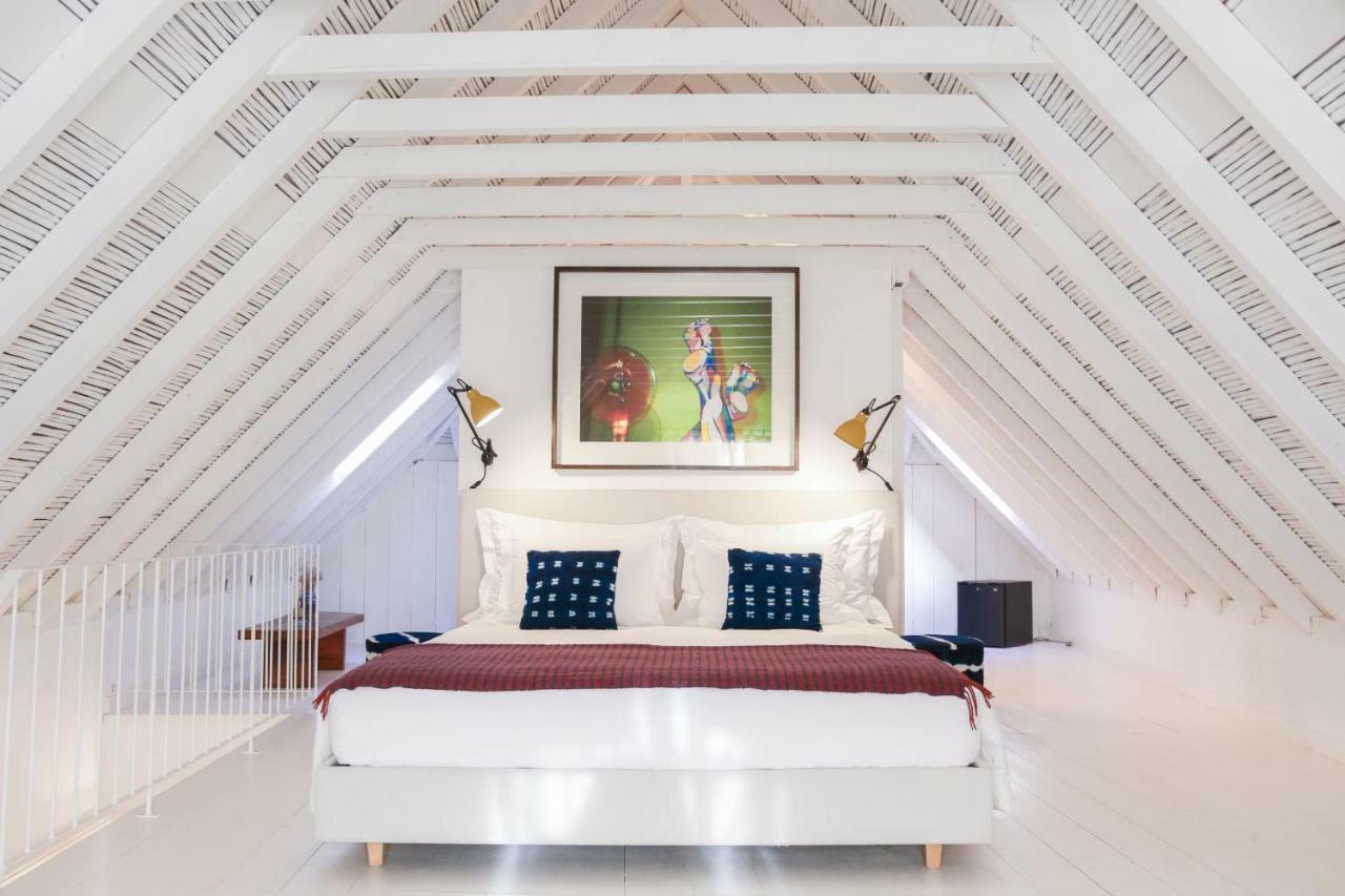 Junior Suite with Pool View